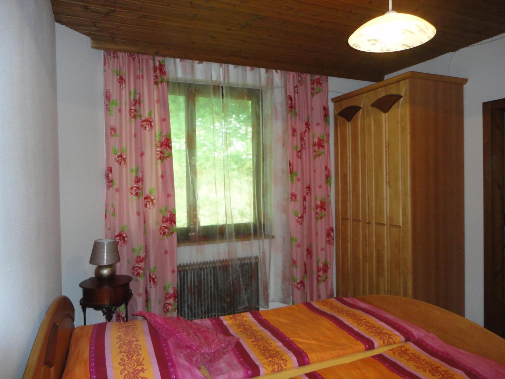 Ferienhaus Burgblick Treffen Habitación foto